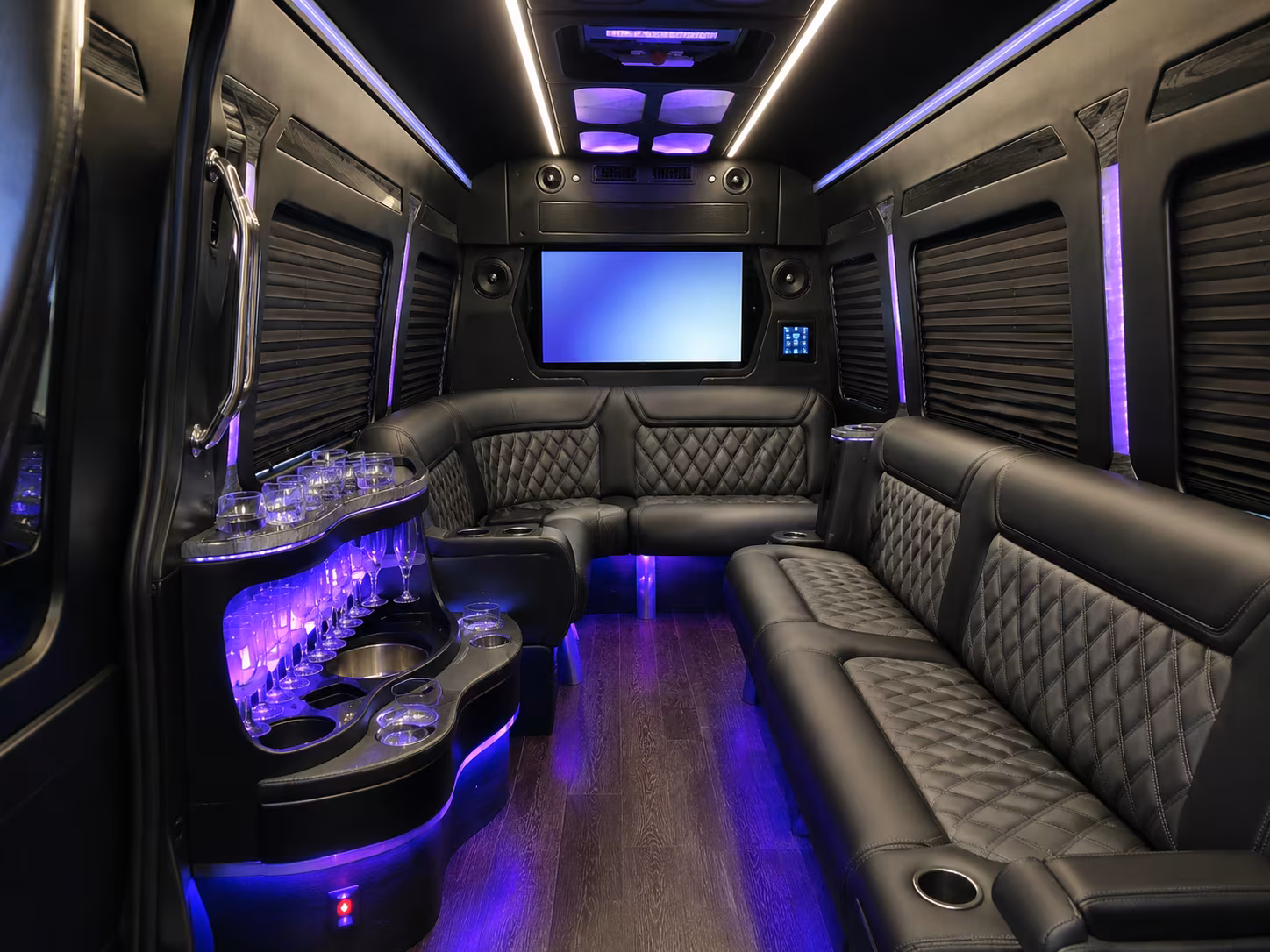 bus rentals for corporate offsites and team building events near malden