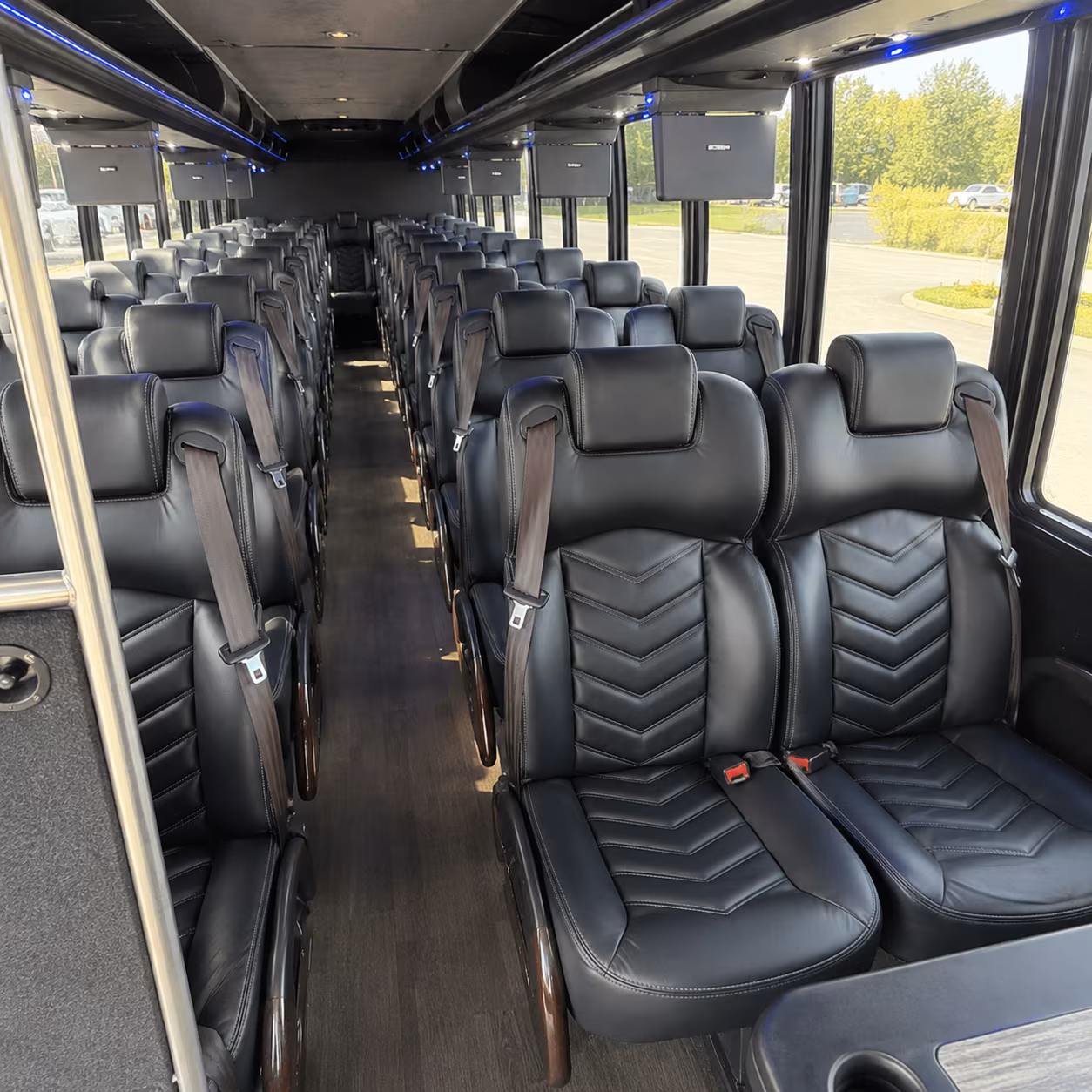 can i book a one way a round trip or a multi day package for a bus rental in malden