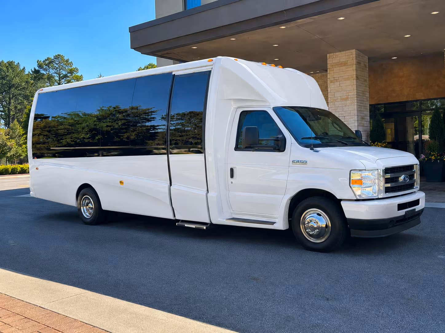 employee shuttle buses for malden s daily commuter corridors
